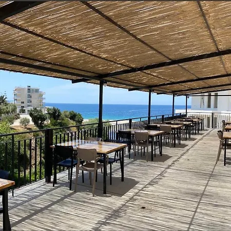 Beachfront * Sarandë